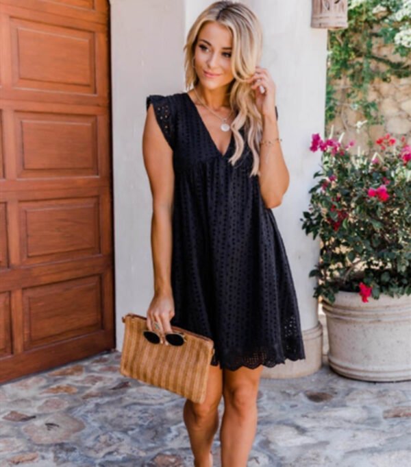 Lace Dresses With Pocket Summer Sleeveless Jacquard Cutout V-Neck Beach Dress - Image 4